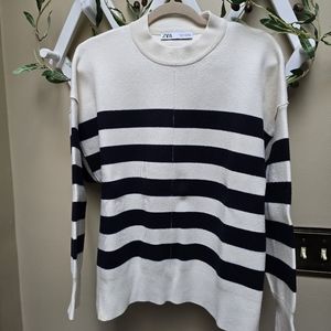 Zara Off White Sweater w/Black Strips Oversized Sweater Sz M